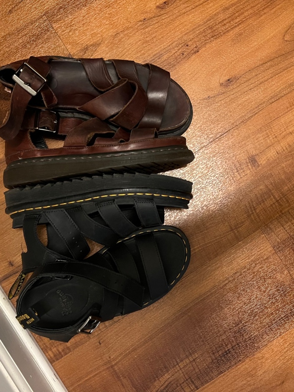 Rare Clarissa Dr. Martens Brown Leather Sandals women’s Size 7 (runs large) - Picture 5 of 11